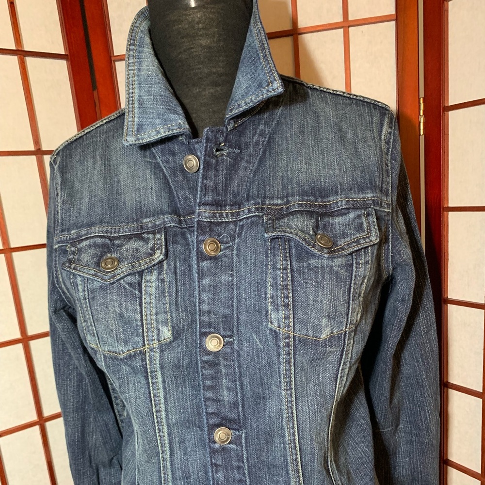 Women's Classic Denim Jacket New